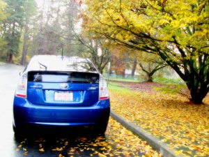 Toyota Prius (2) Toyota Prius (2)