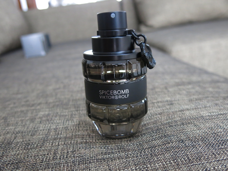 Spicebomb Men's Fragrance by Viktor & Rolf (9)