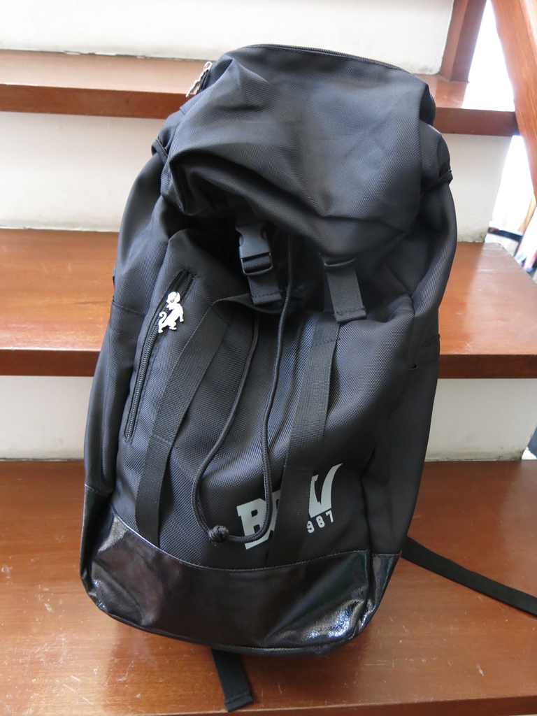 Bench School Backpack for Men (11)