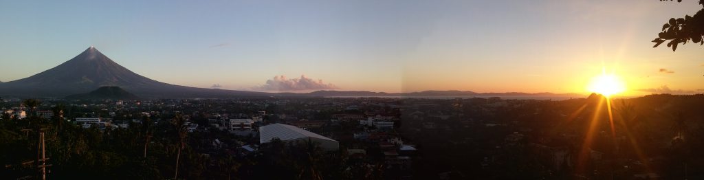 Mayon Legazpi Sunrise Panorama