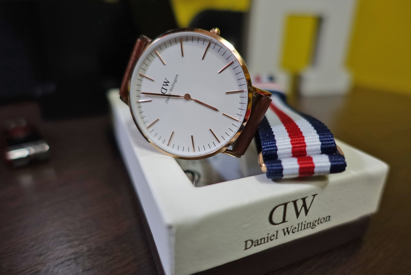 Daniel Wellington Men's Watch Philippines