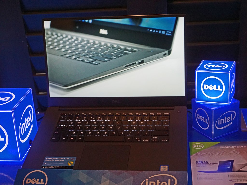 Dell XPS 15 Backlit Keyboard