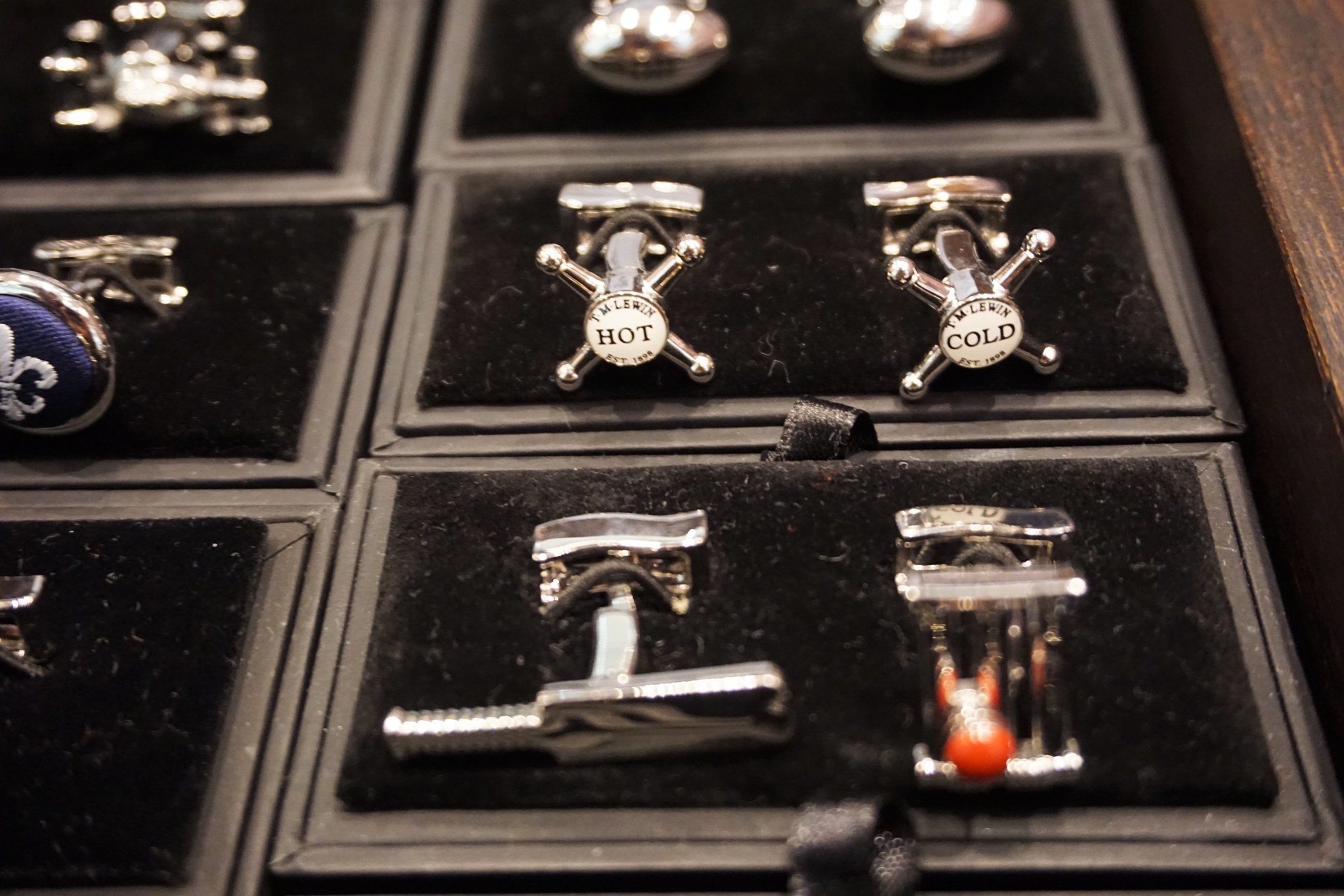 t m lewin cufflinks