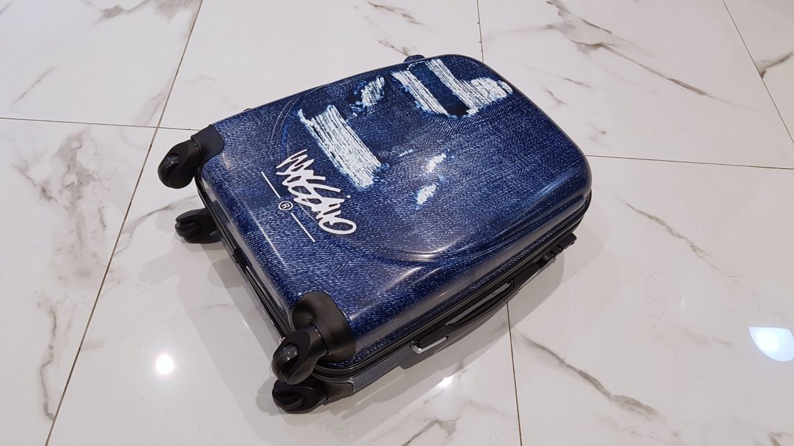 Mossimo Stylish Carry On Luggage that looks like Denims Pinoy Guy Guide