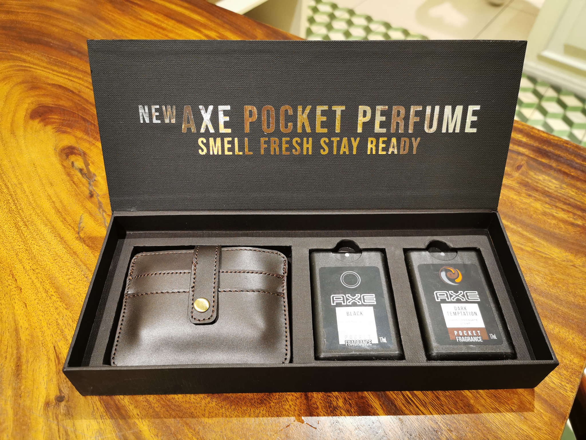Axe Pocket Perfume for Men helps you to smell great anytime and
