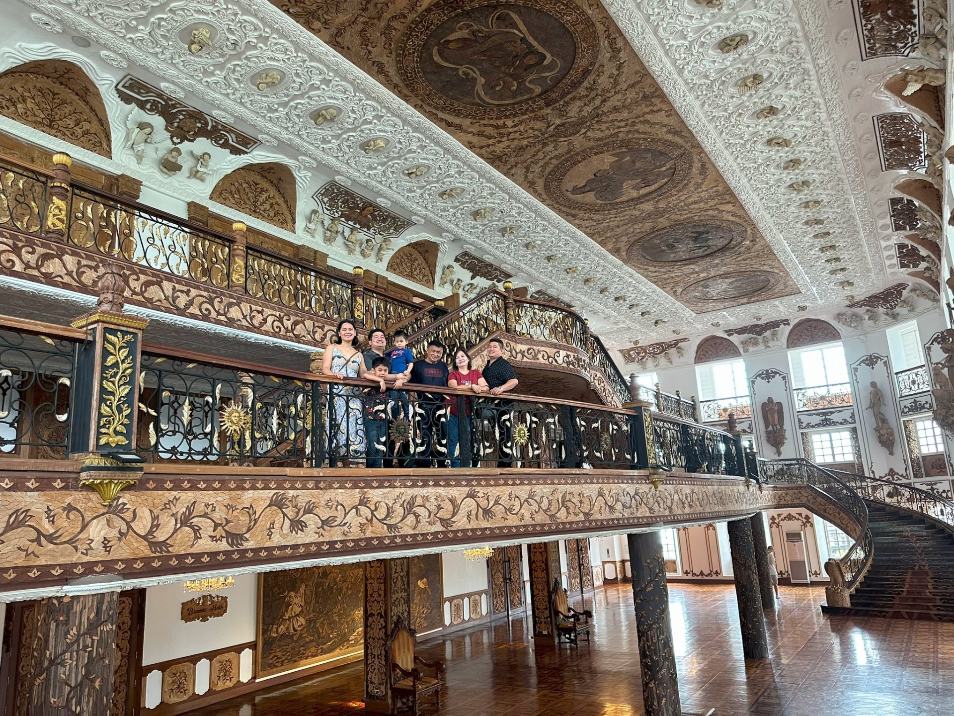 Experiencing Las Casas Filipinas de Acuzar - Pinoy Guy Guide